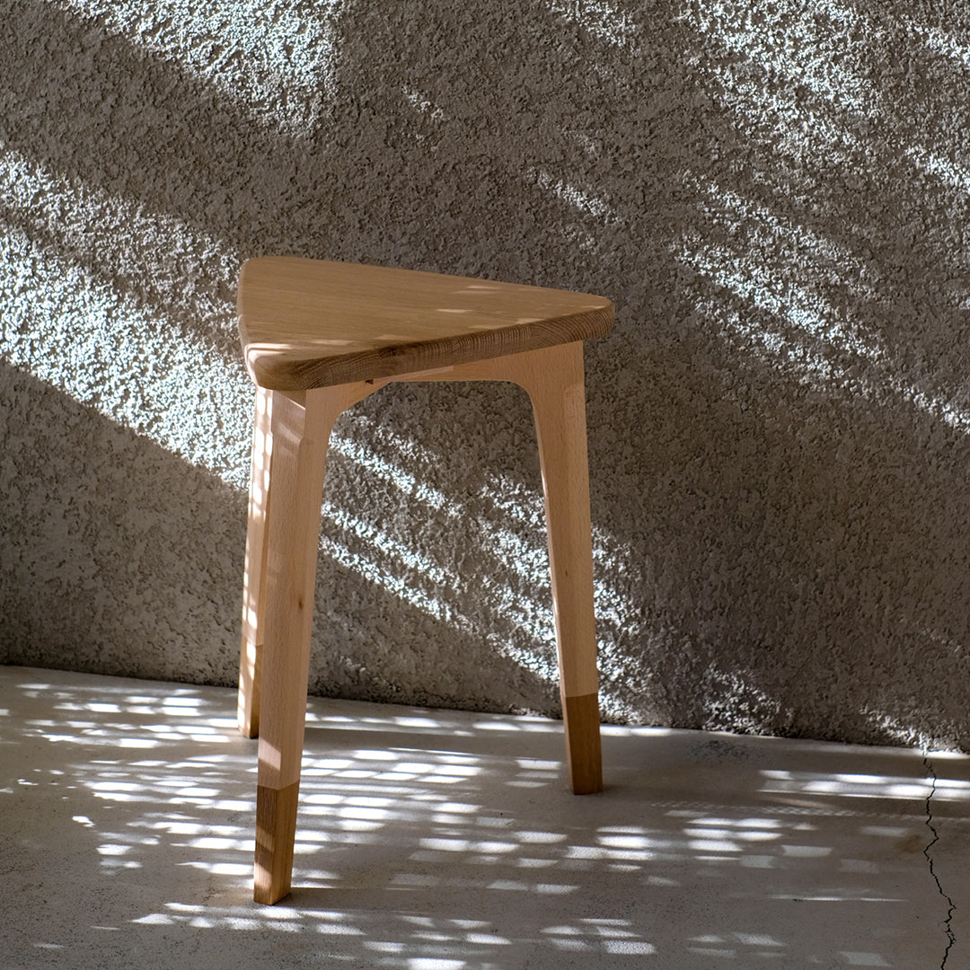 Lien stool(リアンスツール)