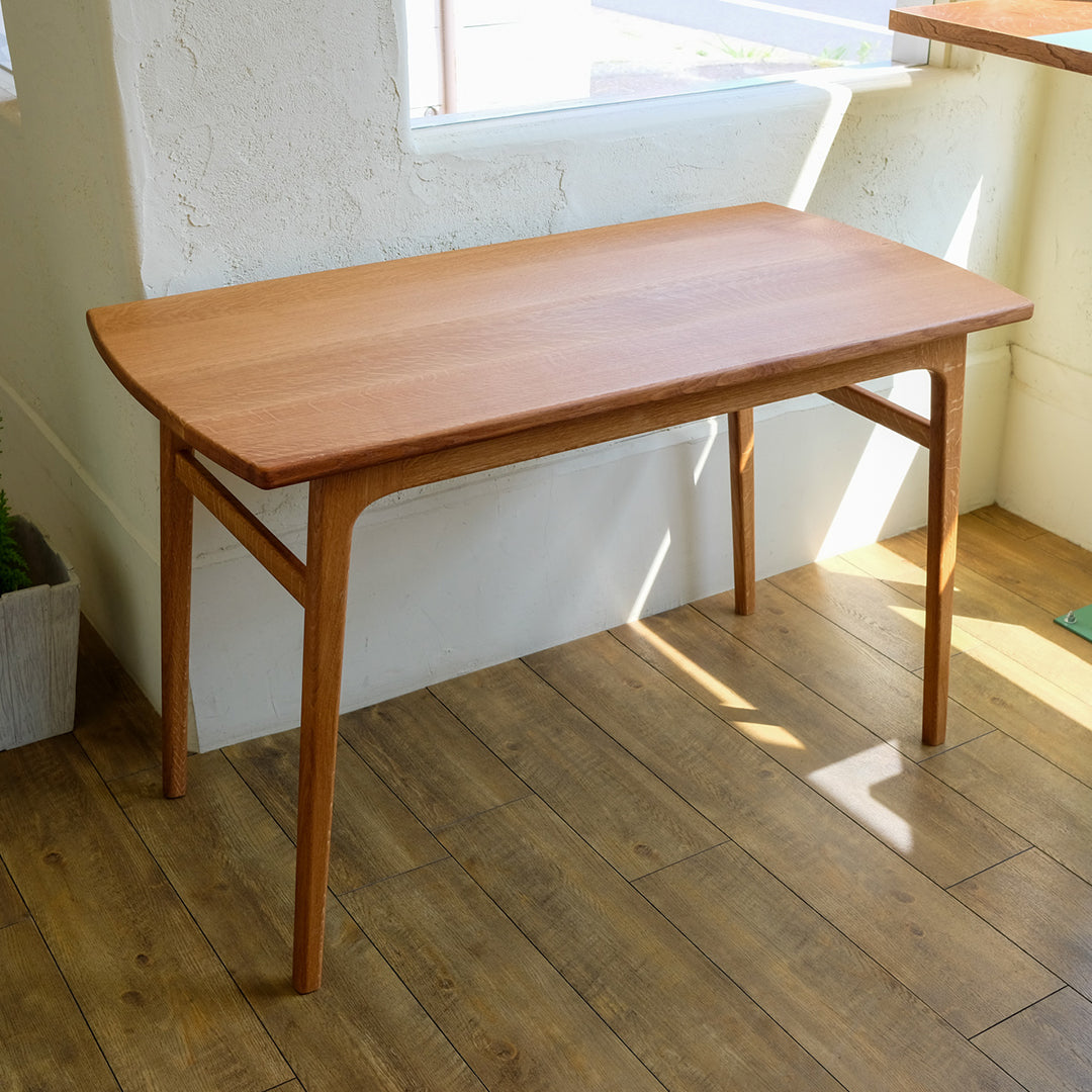 MON desk(モンデスク)