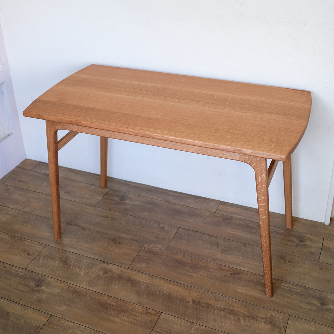 MON desk(モンデスク)